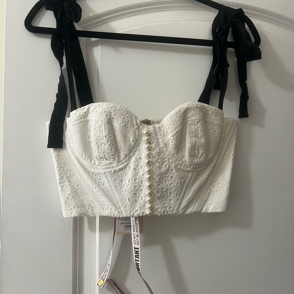 house of CB cropped corset lace white  top